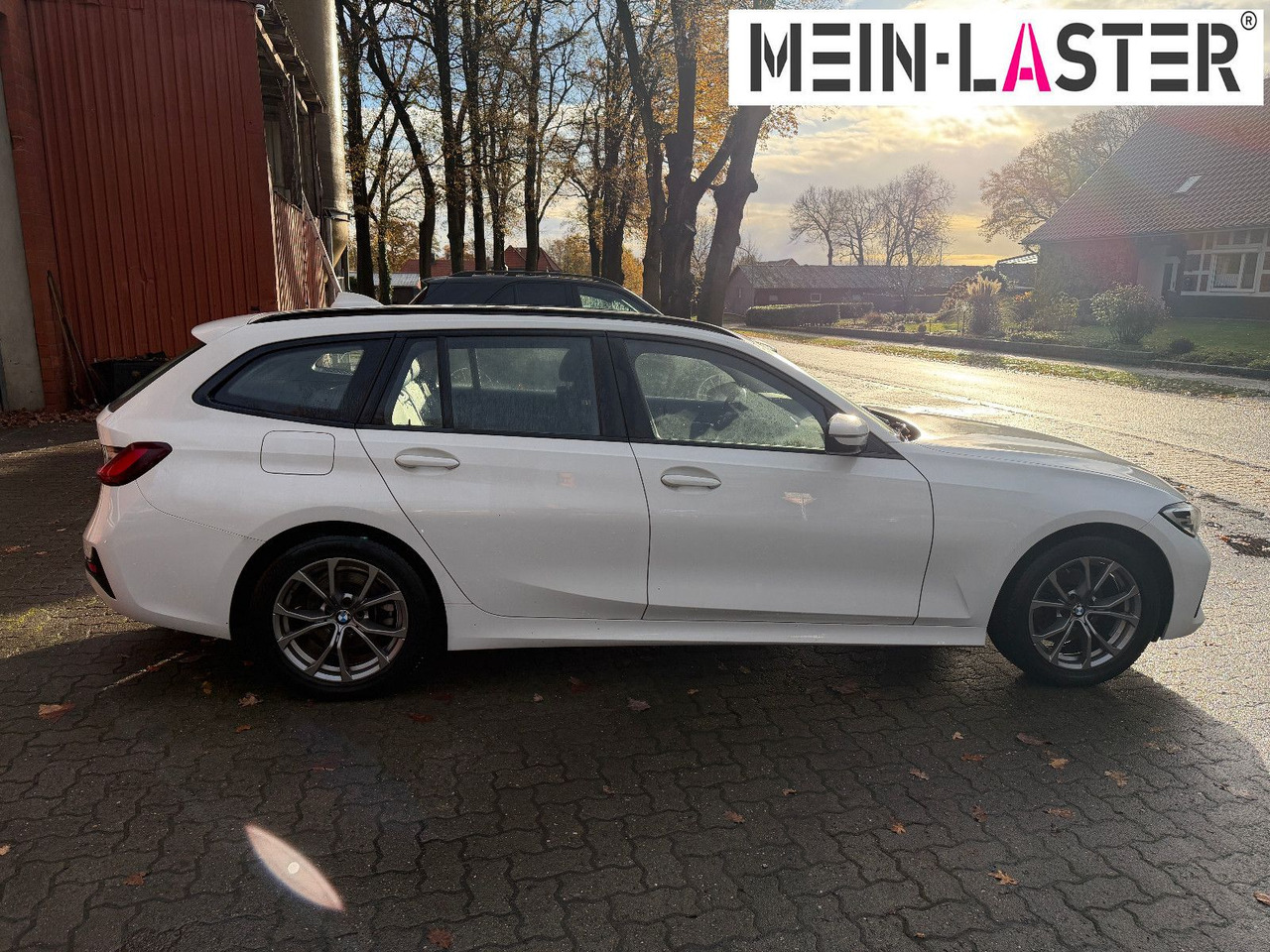 BMW 320 d xDrive touring Sport Line shadow AHK - Coche familiar: foto 4 BMW 320 d xDrive touring Sport Line shadow AHK - Coche familiar: foto 4