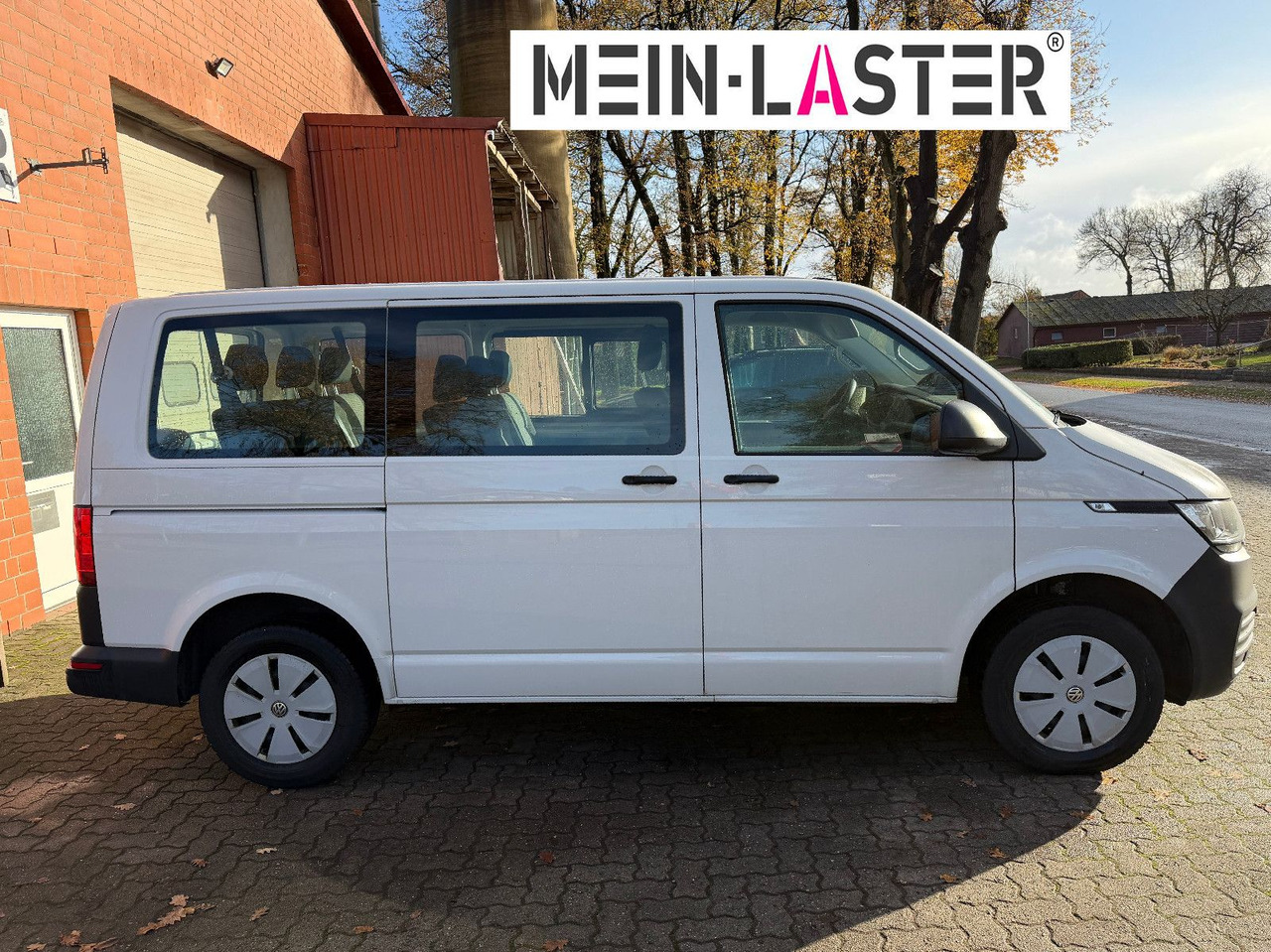 Volkswagen T6 2.0 tdi Standheizung Navigation AHK TÜV 5-27 - Furgoneta de pasajeros: foto 4 Volkswagen T6 2.0 tdi Standheizung Navigation AHK TÜV 5-27 - Furgoneta de pasajeros: foto 4