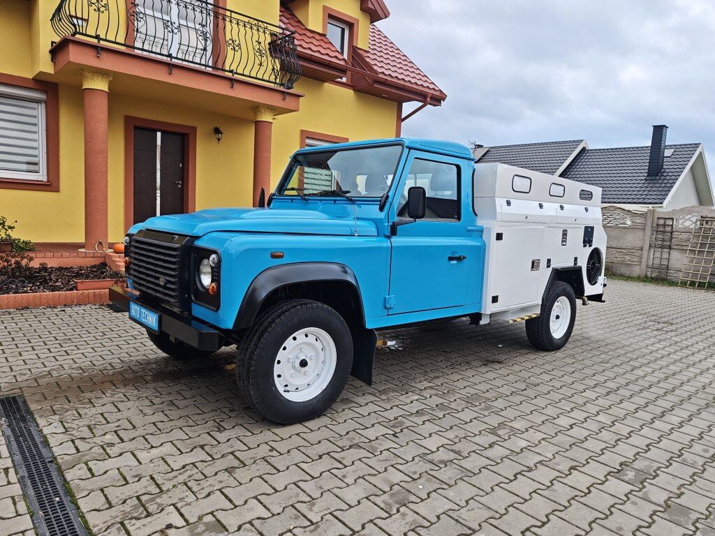 Land Rover Defender 130 RIVARD Premium - Limpieza de alcantarillado: foto 2 Land Rover Defender 130 RIVARD Premium - Limpieza de alcantarillado: foto 2