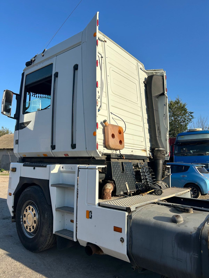 RENAULT Magnum 390 - Cabeza tractora: foto 4 RENAULT Magnum 390 - Cabeza tractora: foto 4
