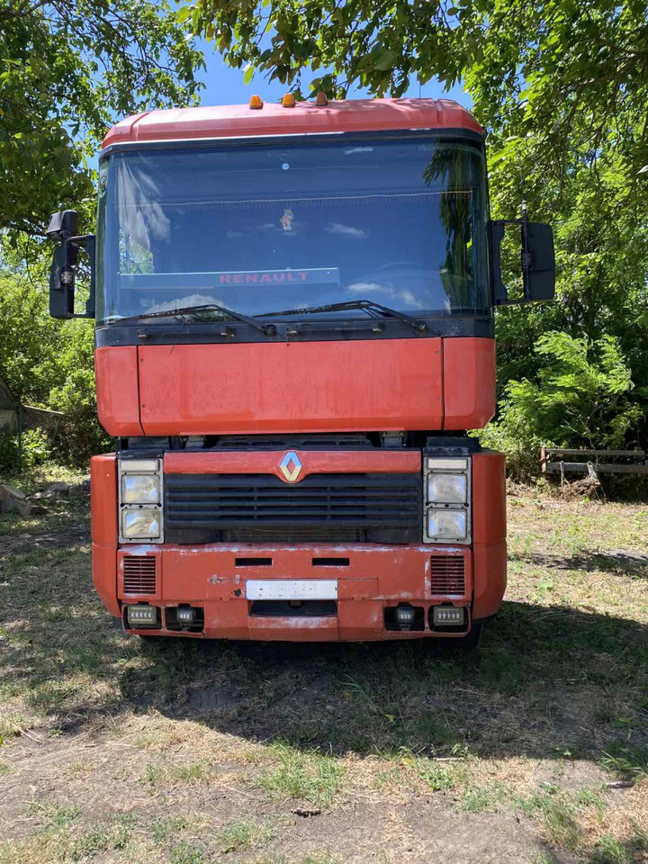 RENAULT Magnum 390 - Cabeza tractora: foto 3 RENAULT Magnum 390 - Cabeza tractora: foto 3