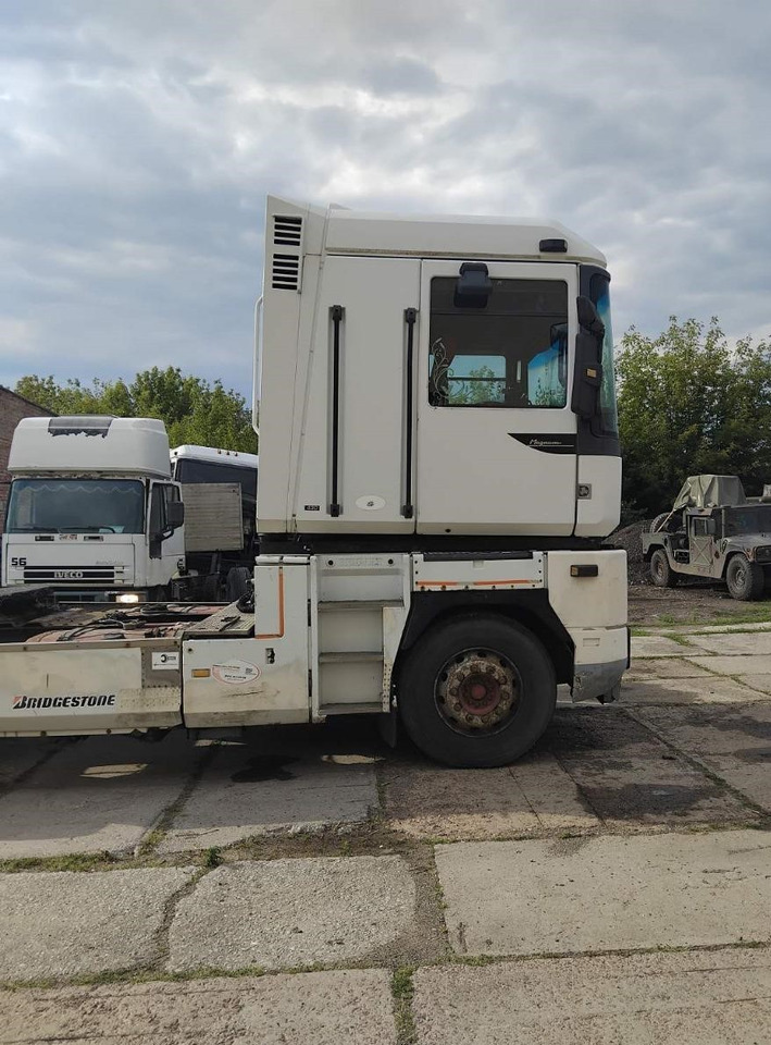 RENAULT Magnum 430 - Cabeza tractora: foto 4 RENAULT Magnum 430 - Cabeza tractora: foto 4