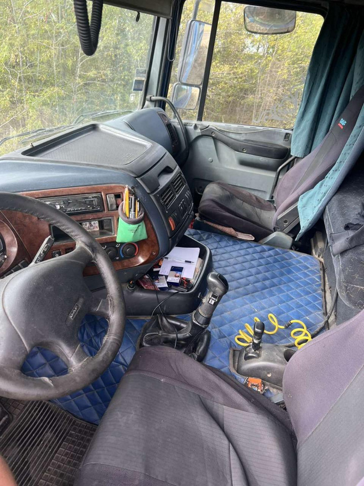 Cabeza tractora RENAULT Magnum 440 ID1576S: foto 13 Cabeza tractora RENAULT Magnum 440 ID1576S: foto 13