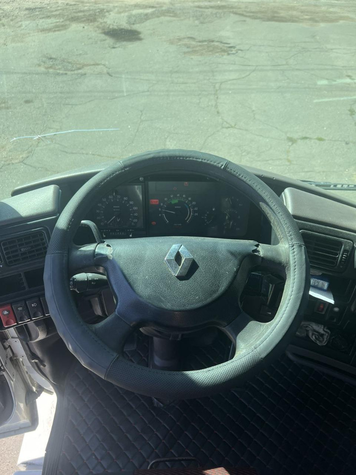 Cabeza tractora RENAULT Magnum 440 ID1576S: foto 6 Cabeza tractora RENAULT Magnum 440 ID1576S: foto 6