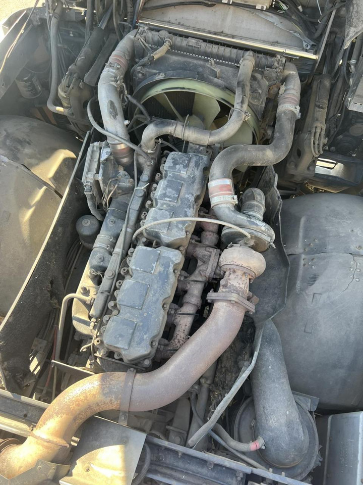 Cabeza tractora RENAULT Magnum 440 ID1576S: foto 7 Cabeza tractora RENAULT Magnum 440 ID1576S: foto 7