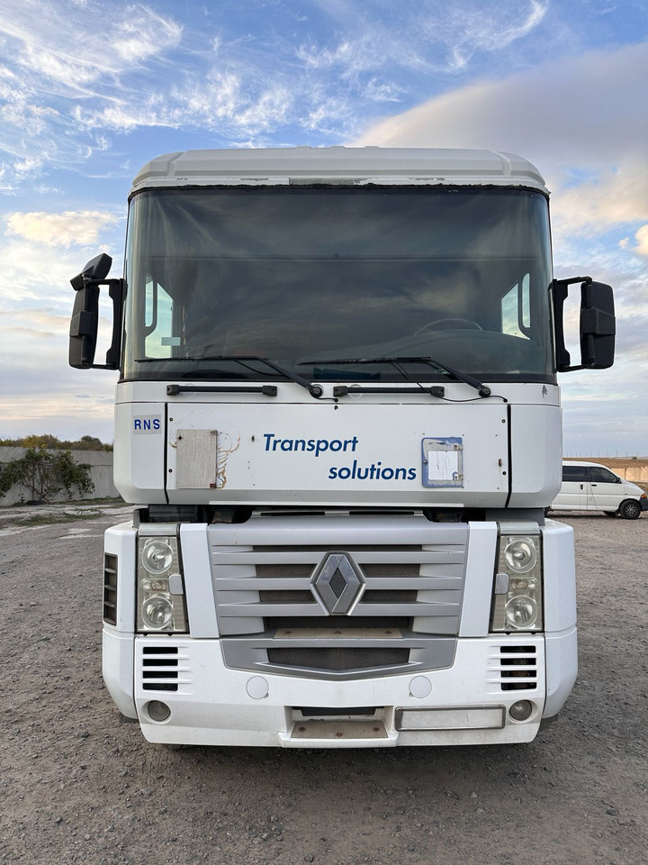RENAULT Magnum 440 | ID1644S - Cabeza tractora: foto 2 RENAULT Magnum 440 | ID1644S - Cabeza tractora: foto 2