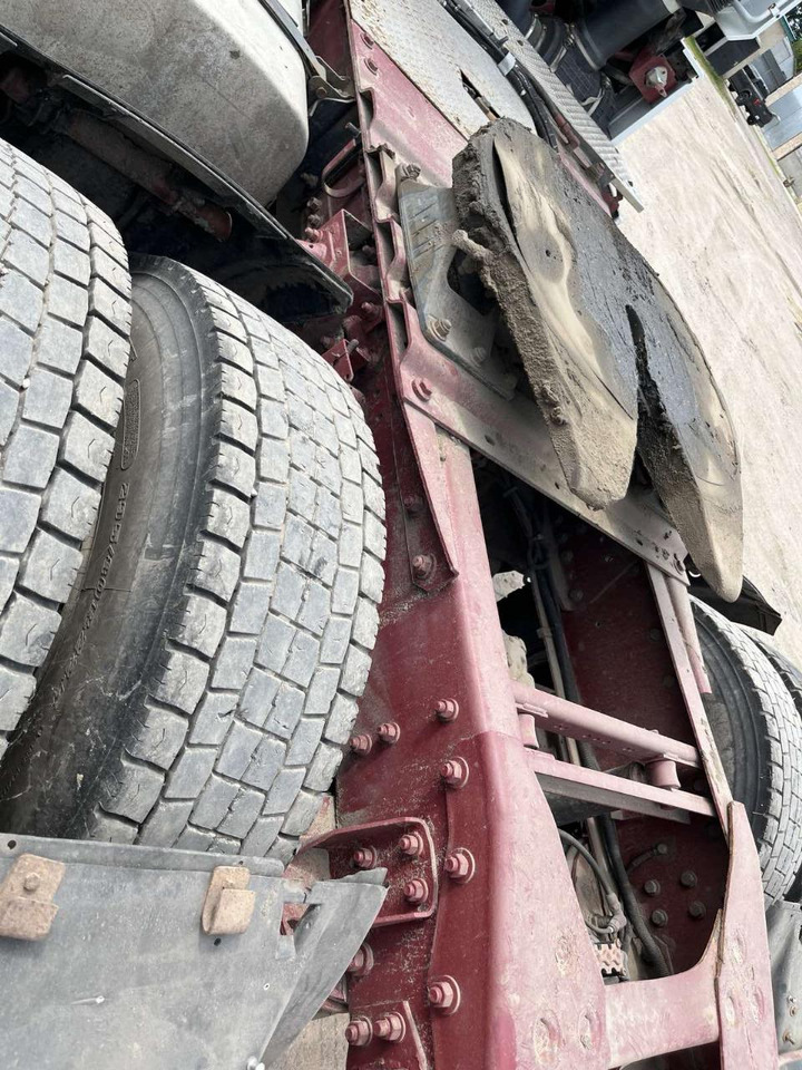 Cabeza tractora RENAULT Magnum 470: foto 12 Cabeza tractora RENAULT Magnum 470: foto 12