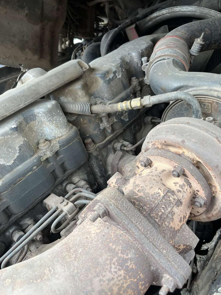 Cabeza tractora RENAULT Magnum 470: foto 18 Cabeza tractora RENAULT Magnum 470: foto 18