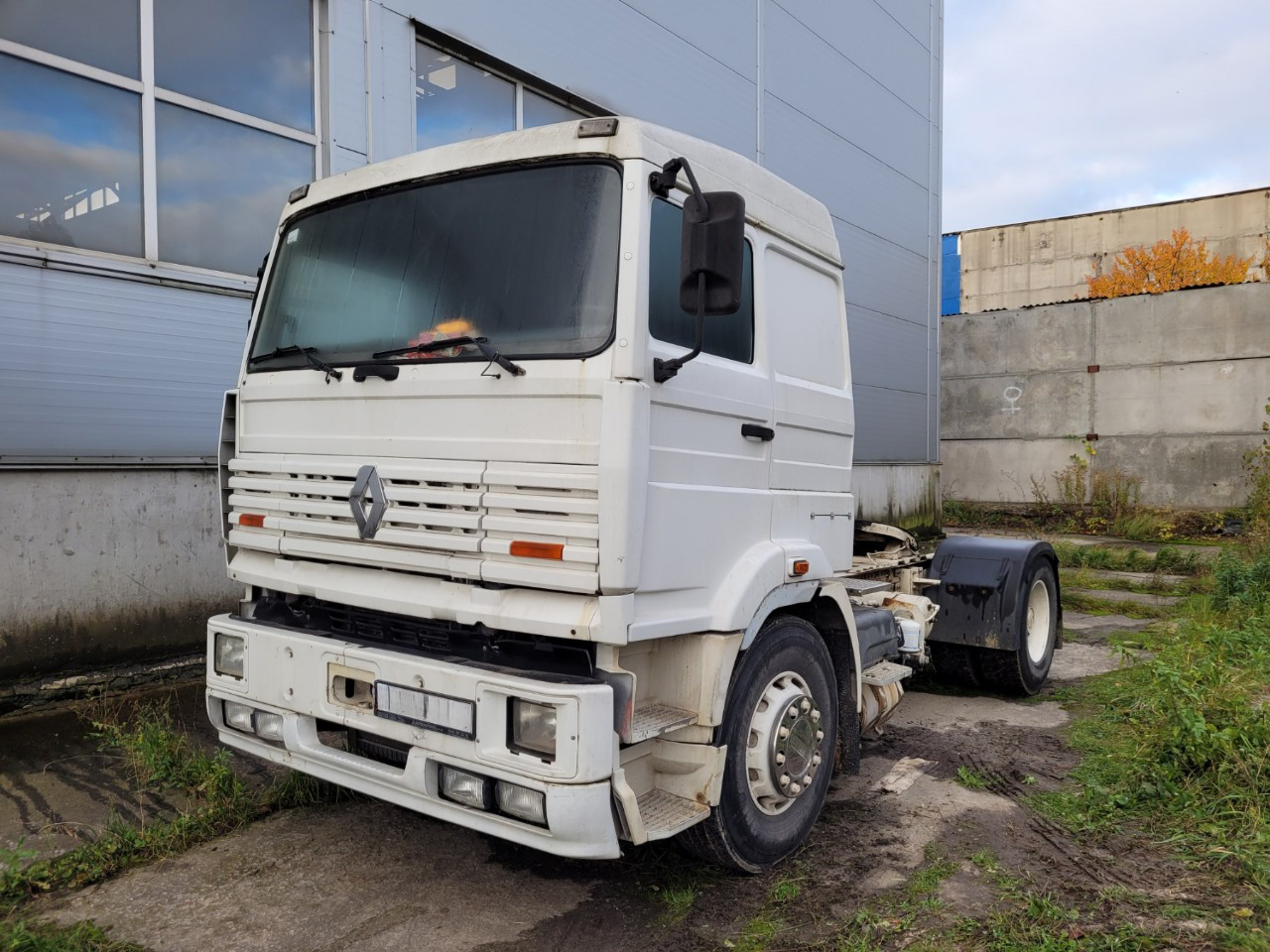 Cabeza tractora RENAULT Manager: foto 12