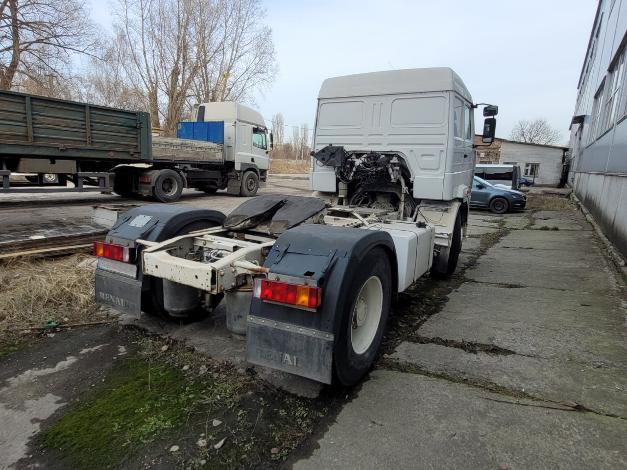 Cabeza tractora RENAULT Manager: foto 17