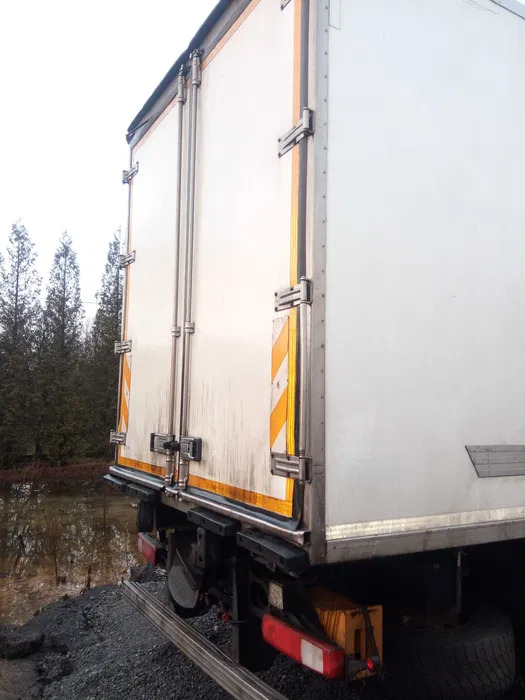 RENAULT Magnum 460 - Camión frigorífico: foto 5 RENAULT Magnum 460 - Camión frigorífico: foto 5