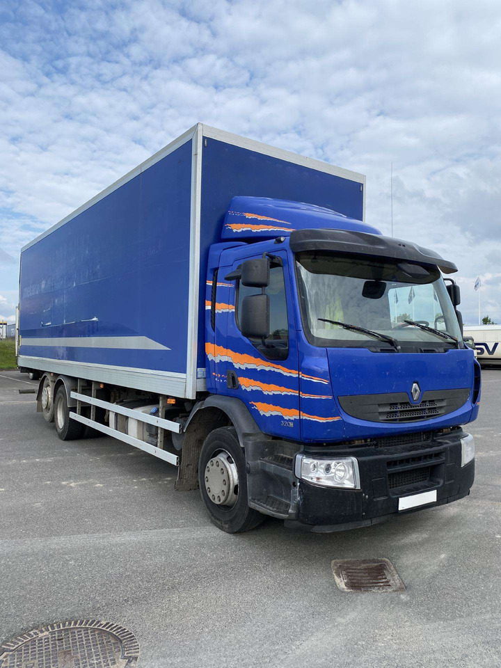 RENAULT Premium 320 - Camión caja cerrada: foto 1 RENAULT Premium 320 - Camión caja cerrada: foto 1