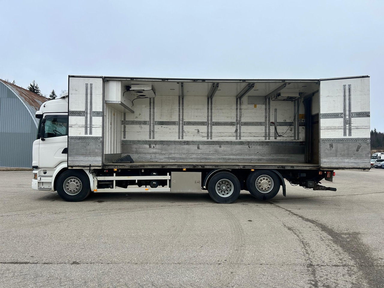 Camión frigorífico SCANIA G490: foto 10