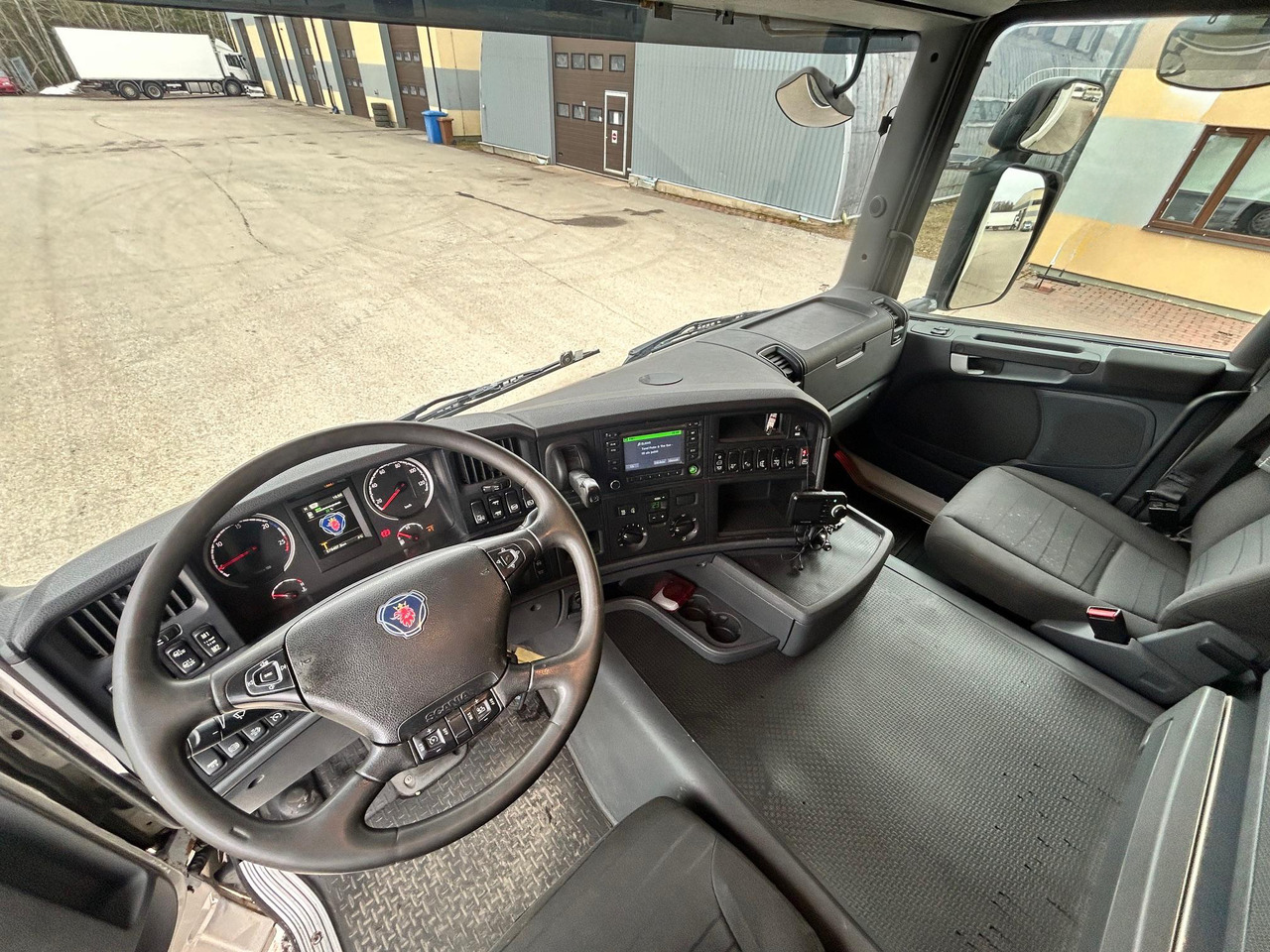 Camión frigorífico SCANIA G490: foto 13