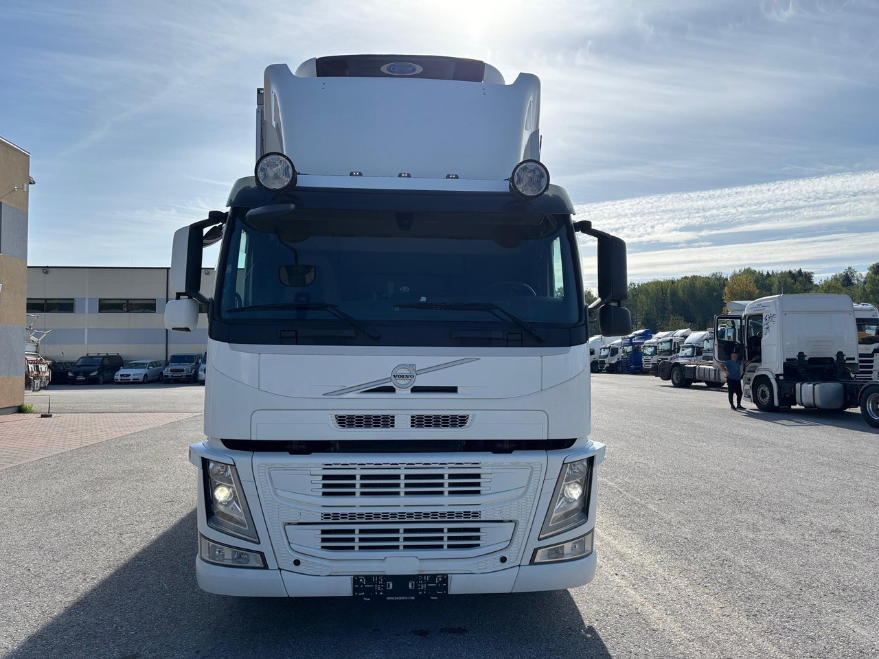 VOLVO FM460 - Camión frigorífico: foto 3 VOLVO FM460 - Camión frigorífico: foto 3
