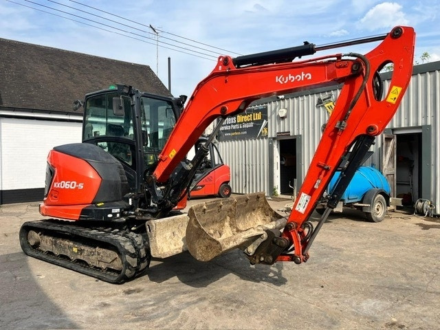 Kubota KX 060-5 - Miniexcavadora: foto 2 Kubota KX 060-5 - Miniexcavadora: foto 2