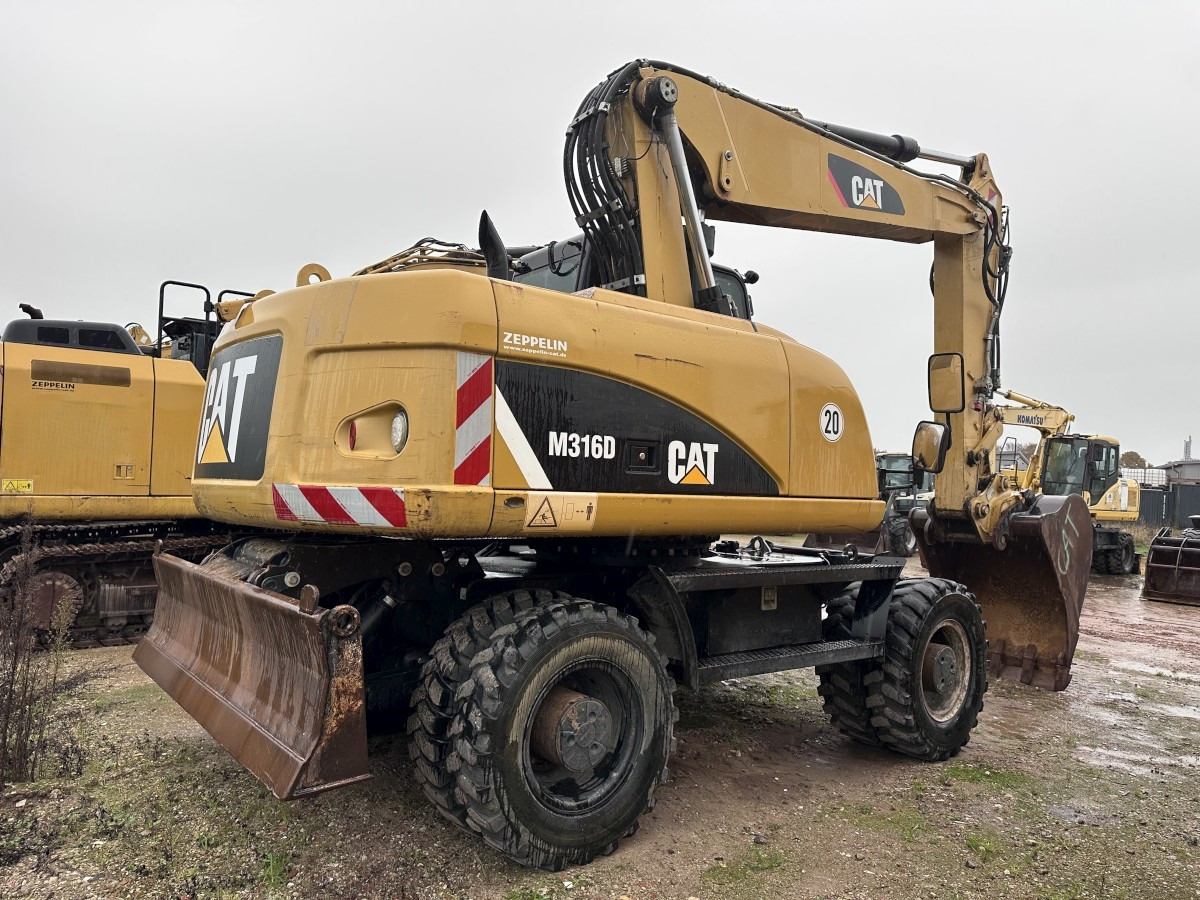 CATERPILLAR M 316 D full Hydr. Top Zustand German machine ! - Excavadora de ruedas: foto 3 CATERPILLAR M 316 D full Hydr. Top Zustand German machine ! - Excavadora de ruedas: foto 3