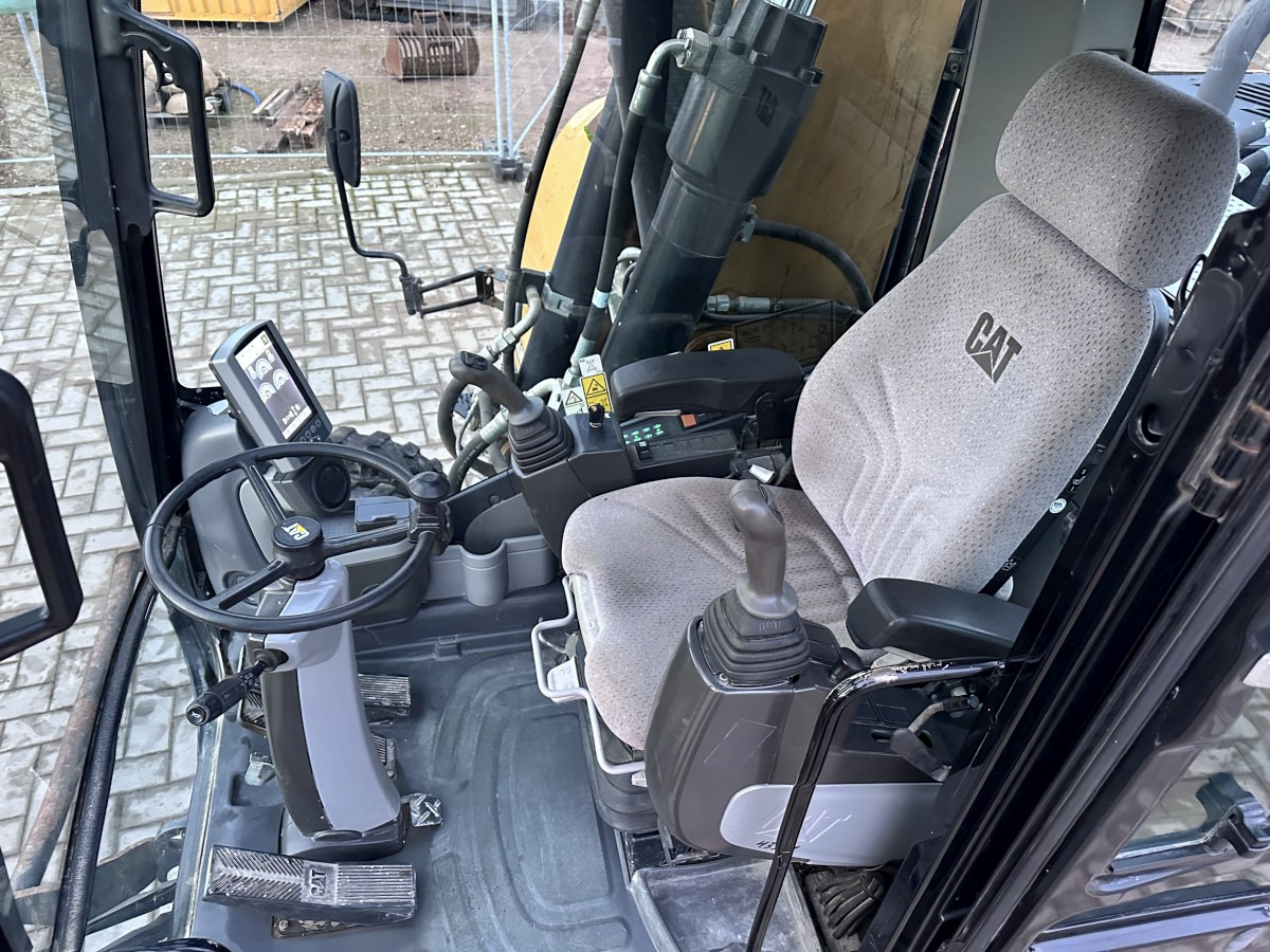 Excavadora de ruedas CATERPILLAR M 318 D full Hydr. Top Zustand German machine !: foto 10 Excavadora de ruedas CATERPILLAR M 318 D full Hydr. Top Zustand German machine !: foto 10