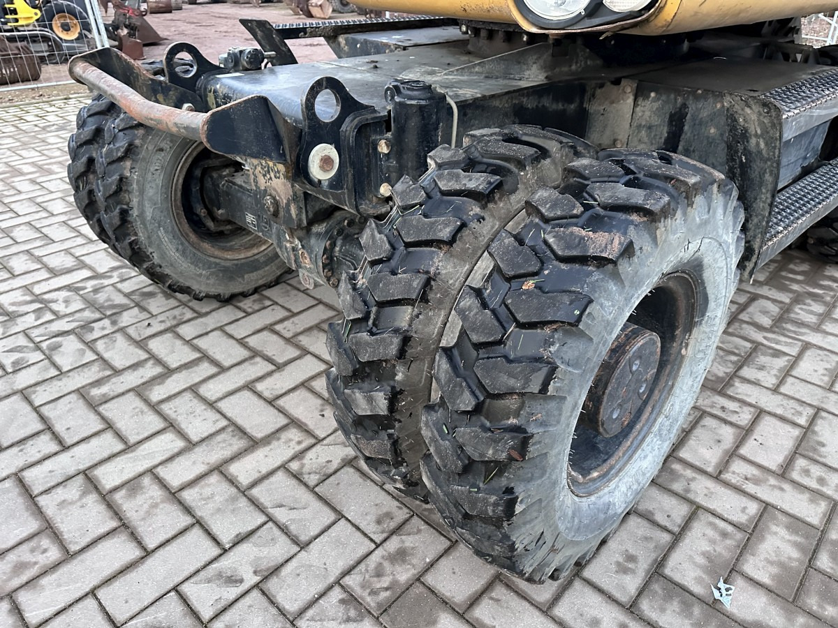 Excavadora de ruedas CATERPILLAR M 318 D full Hydr. Top Zustand German machine !: foto 27 Excavadora de ruedas CATERPILLAR M 318 D full Hydr. Top Zustand German machine !: foto 27