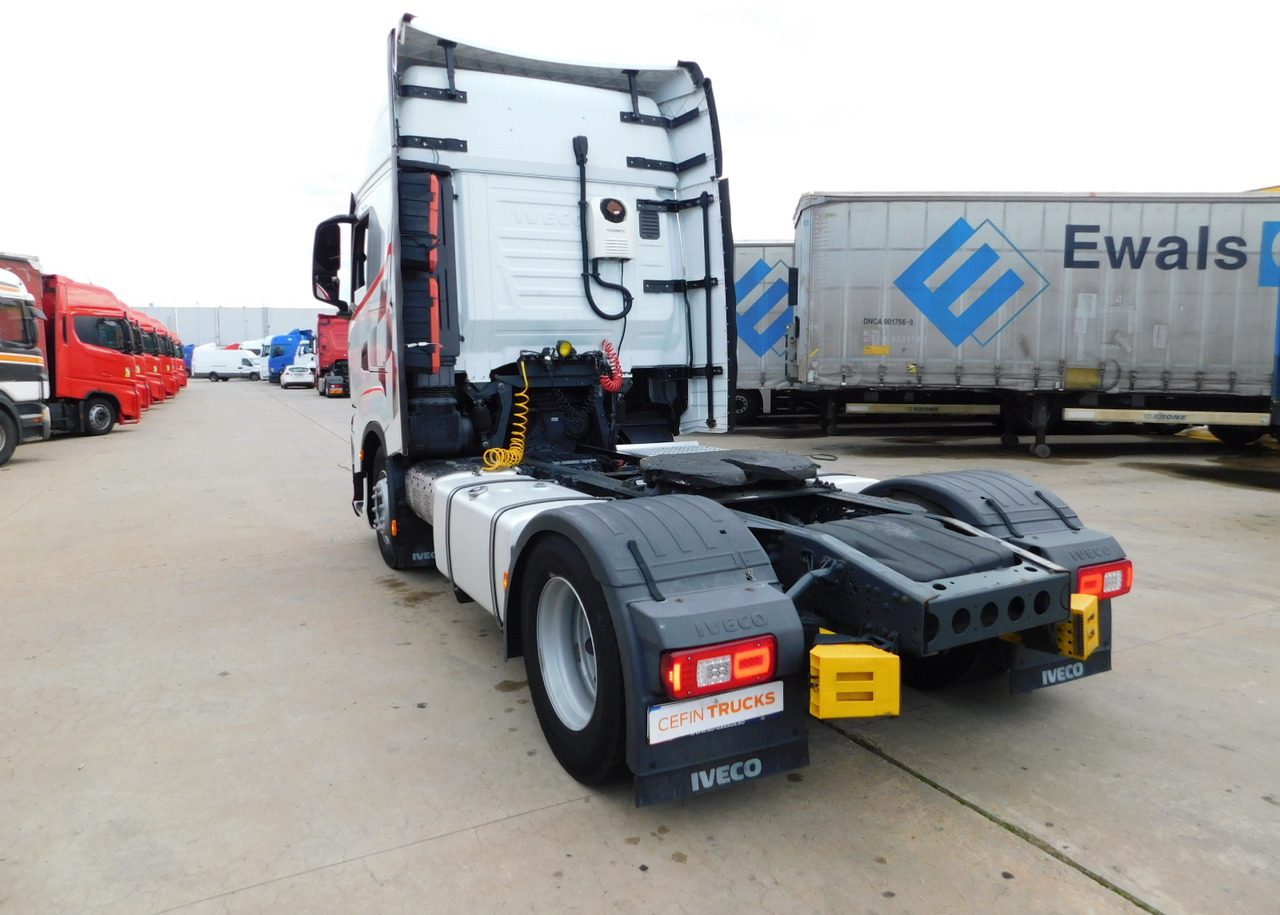 Iveco As440stp - Cabeza tractora: foto 4 Iveco As440stp - Cabeza tractora: foto 4