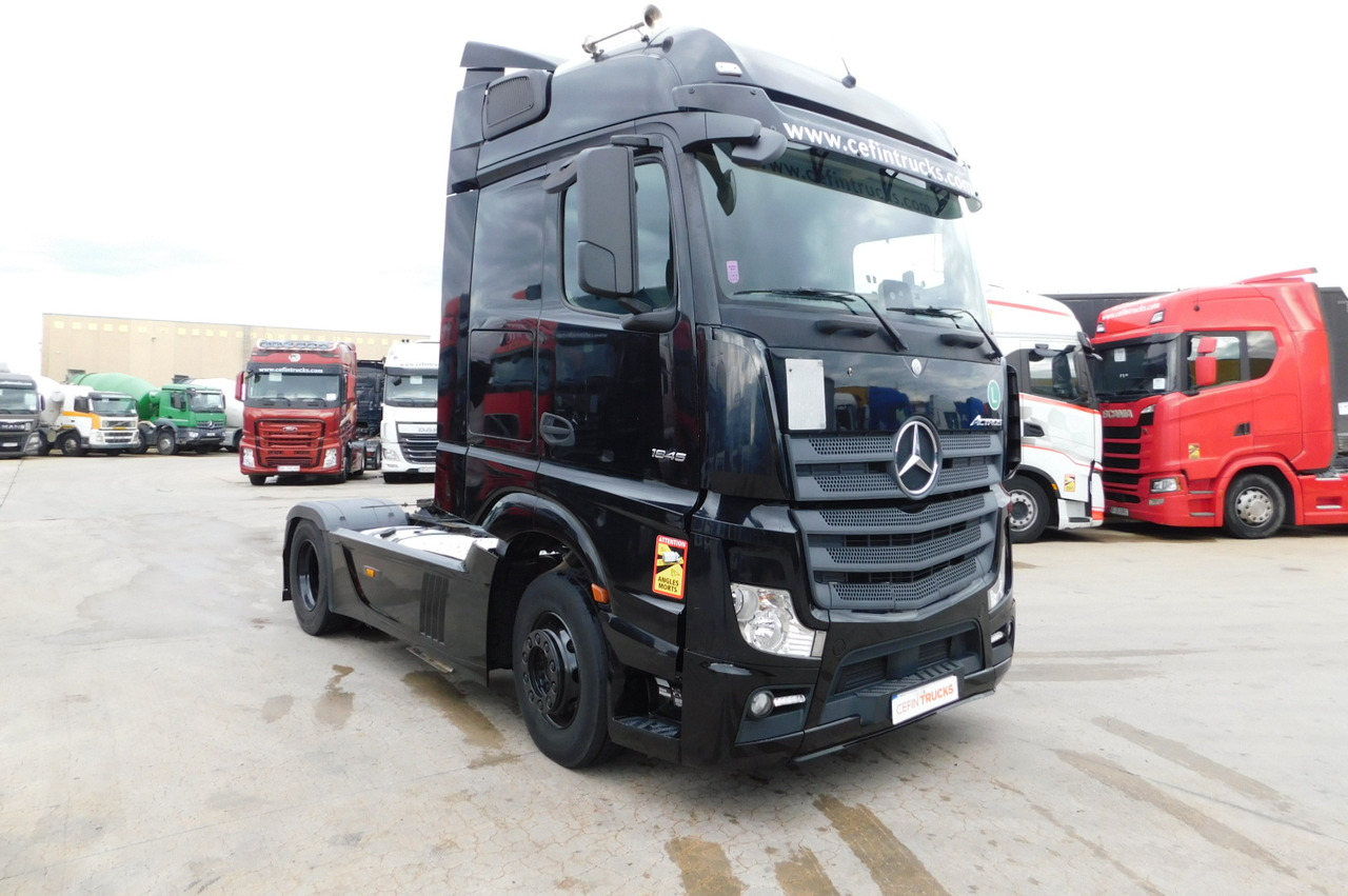 Mercedes Actros - Cabeza tractora: foto 2 Mercedes Actros - Cabeza tractora: foto 2
