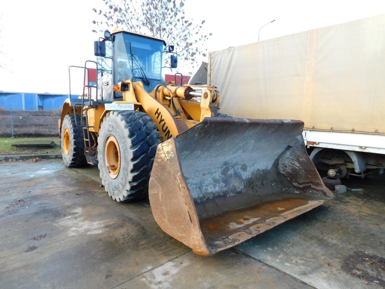 Hyundai Echipament incarcator frontal hl 760 7a - Cargadora de ruedas: foto 2 Hyundai Echipament incarcator frontal hl 760 7a - Cargadora de ruedas: foto 2