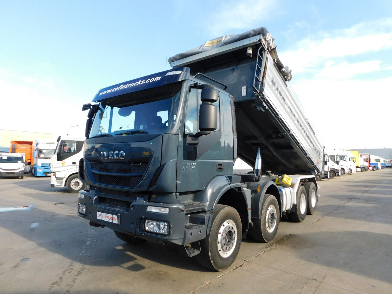 Iveco Ad 340t - Camión volquete: foto 1 Iveco Ad 340t - Camión volquete: foto 1