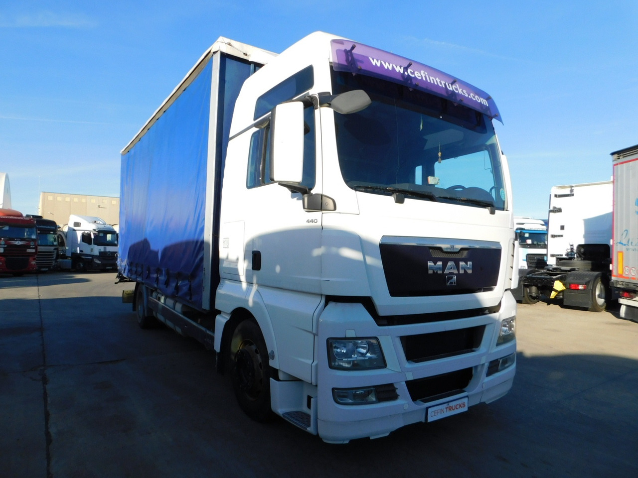Man Tgx 18440 - Camión lona: foto 2 Man Tgx 18440 - Camión lona: foto 2