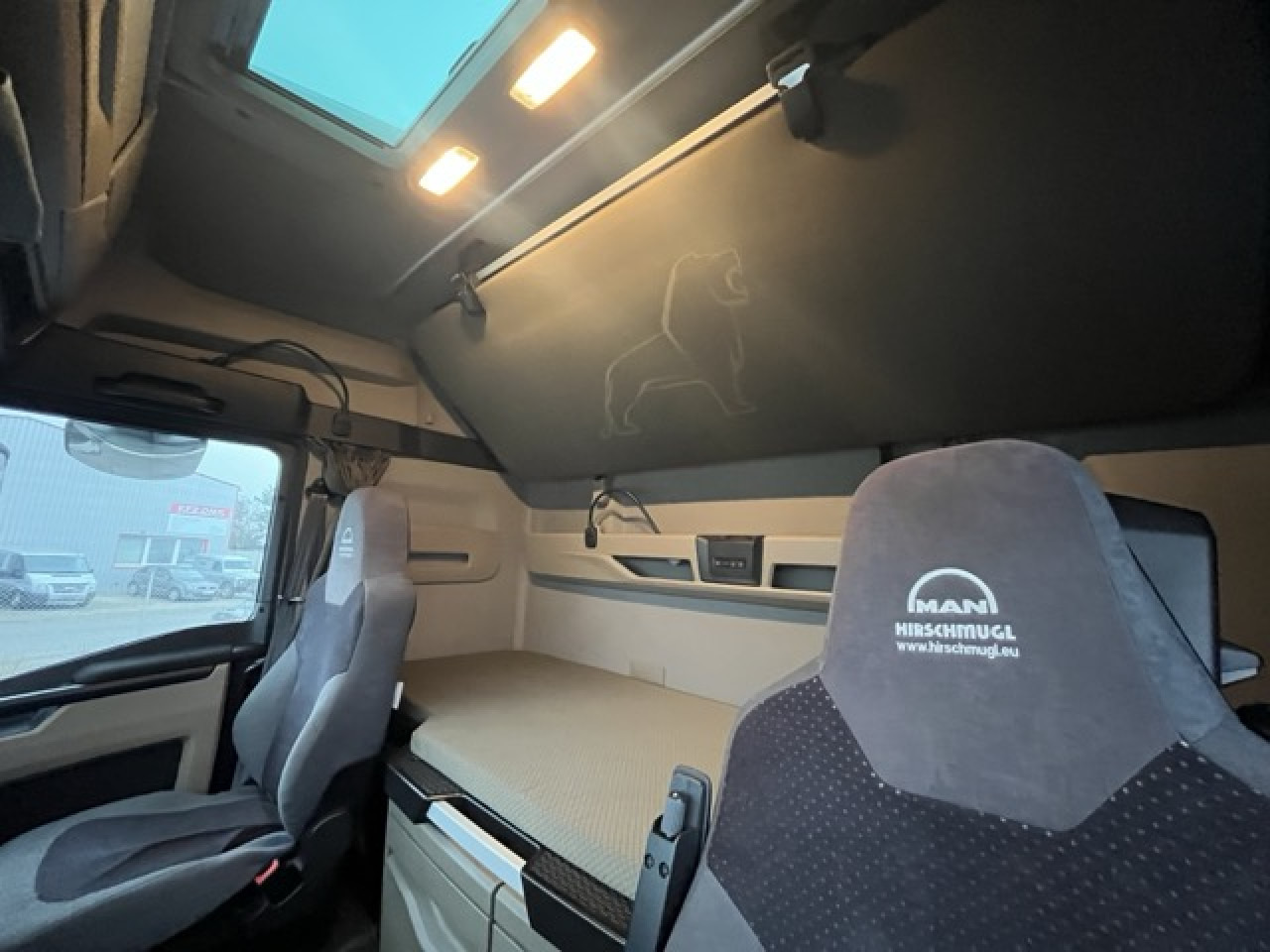 MAN TGX 18.470 4x2 BLS Euro6 Retarder Klima Luftfeder - Cabeza tractora: foto 4 MAN TGX 18.470 4x2 BLS Euro6 Retarder Klima Luftfeder - Cabeza tractora: foto 4