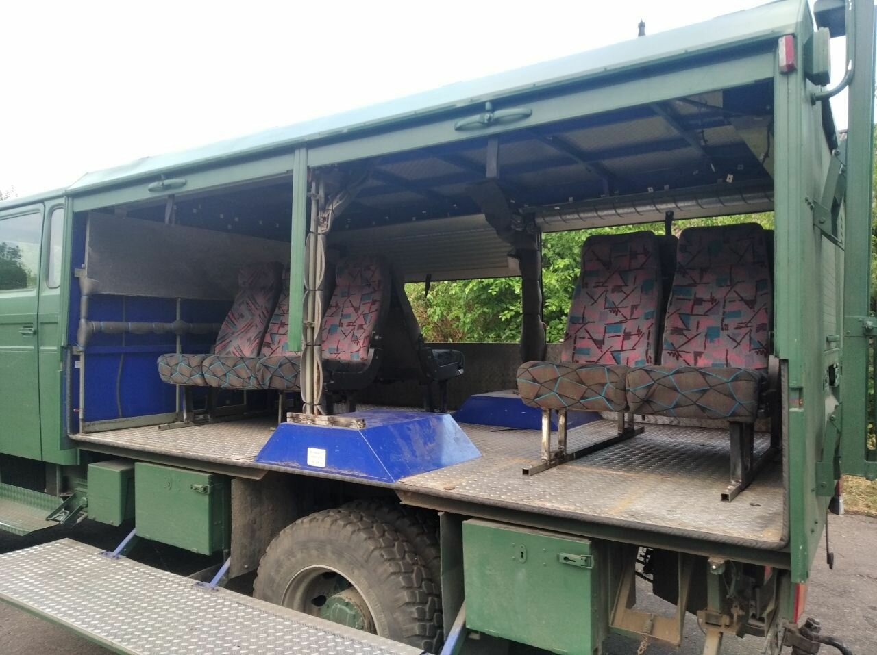 Camión de bomberos 120-23 AW 4x4 Doka 120-23 AW 4x4 Doka, V8-Motor, Mannschaftswagen 16 Sitze, Seilwinde: foto 12