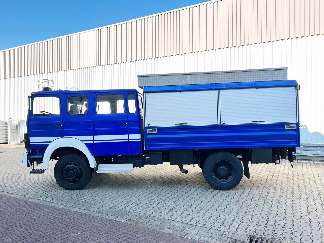 Camión de bomberos 120-23 AW 4x4 Doka 120-23 AW 4x4 Doka, V8-Motor, Mannschaftswagen 16 Sitze, Seilwinde: foto 11