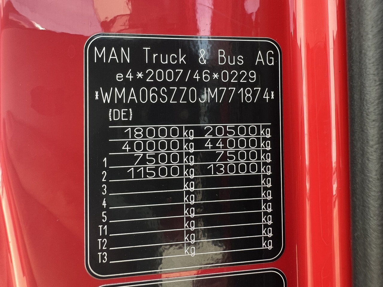 MAN TGS 18.420 4x2 BL TGS 18.420 4x2 BL, Navi - Cabeza tractora: foto 5 MAN TGS 18.420 4x2 BL TGS 18.420 4x2 BL, Navi - Cabeza tractora: foto 5