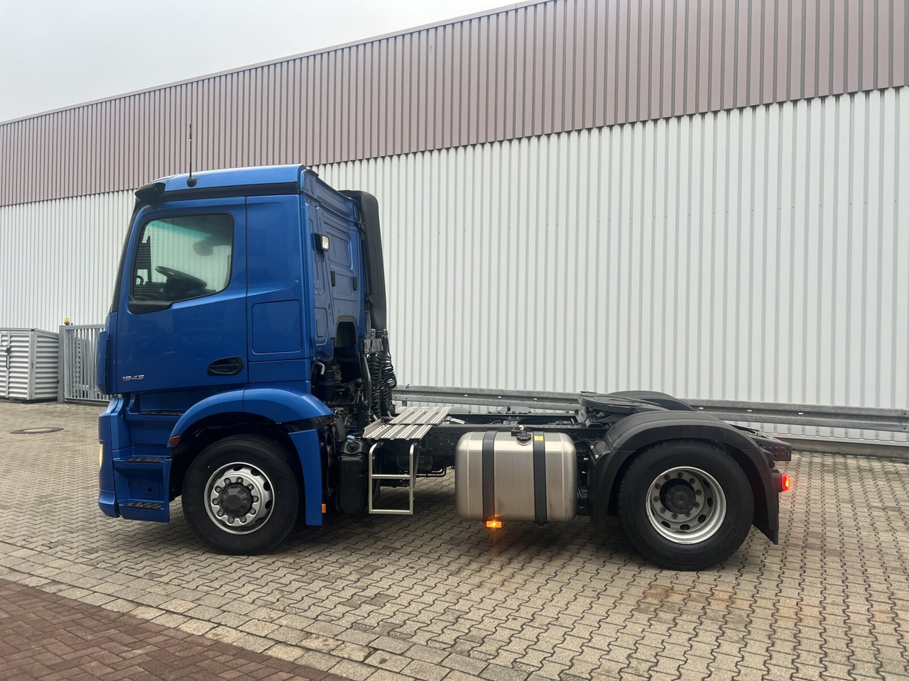 Cabeza tractora nuevo Mercedes-Benz Actros 1843 LS 4x4 HAD Actros 1843 LS 4x4 HAD, HydroDrive, MirrorCam, MultimediaCockpit: foto 11