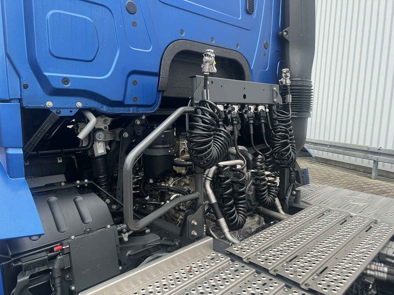 Cabeza tractora nuevo Mercedes-Benz Actros 1843 LS 4x4 HAD Actros 1843 LS 4x4 HAD, HydroDrive, MirrorCam, MultimediaCockpit: foto 14