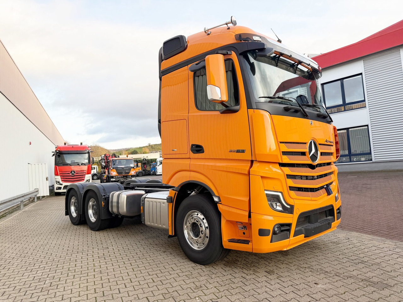 Cabeza tractora nuevo Mercedes-Benz Actros 3363 LS 6x4 Actros 3363 LS 6x4, Retarder, SoloStar, MultimediaCockpit, Navi, LED: foto 9