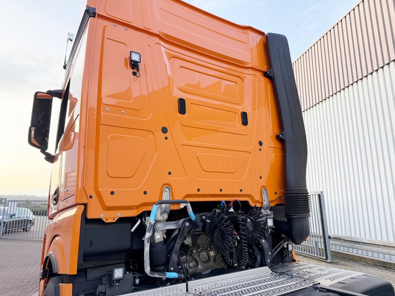 Cabeza tractora nuevo Mercedes-Benz Actros 3363 LS 6x4 Actros 3363 LS 6x4, Retarder, SoloStar, MultimediaCockpit, Navi, LED: foto 14