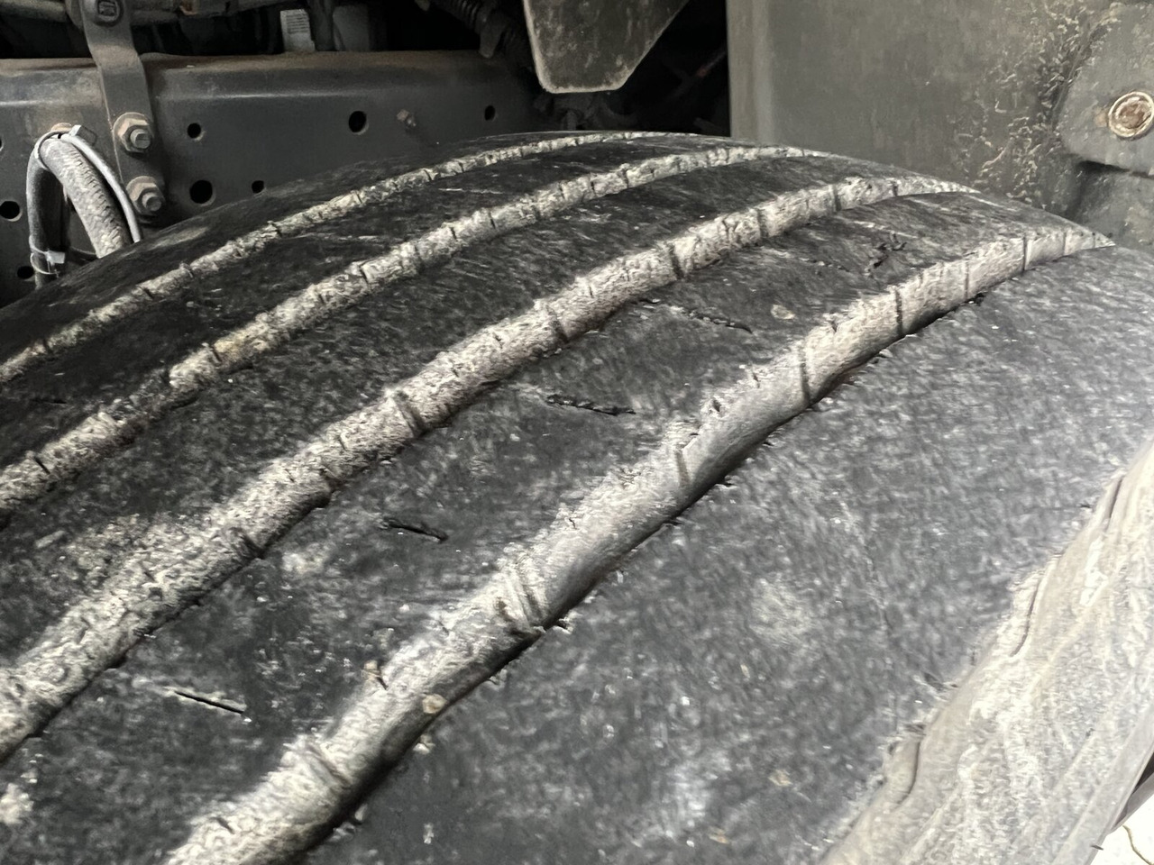 Stralis AD440S42T/P 4x2 Stralis AD440X42T/P 4x2, Ex- - Cabeza tractora: foto 2 Stralis AD440S42T/P 4x2 Stralis AD440X42T/P 4x2, Ex- - Cabeza tractora: foto 2