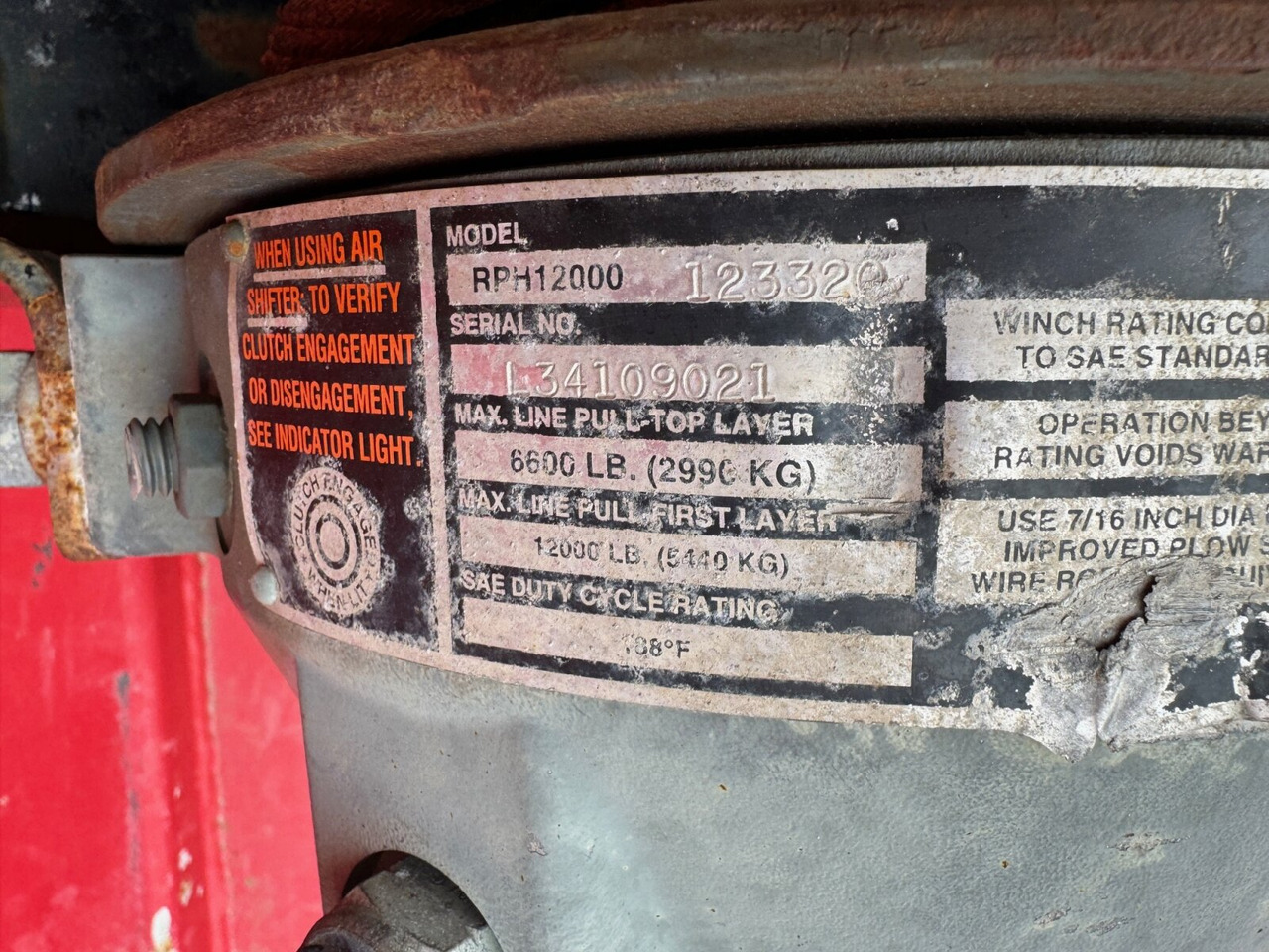 Abschlepp-Schiebeplateau Abschlepp-Schiebeplateau, Hubbrille, 2xWinde - Camión: foto 3 Abschlepp-Schiebeplateau Abschlepp-Schiebeplateau, Hubbrille, 2xWinde - Camión: foto 3