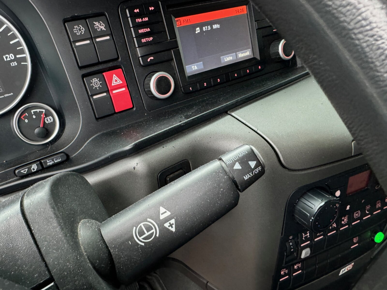 Camión MAN TGX 18.360 4x2 LL TGX 18.360 4x2 LL, XLX-Fahrerhaus: foto 5 Camión MAN TGX 18.360 4x2 LL TGX 18.360 4x2 LL, XLX-Fahrerhaus: foto 5