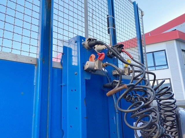 Fliegl SZS 290 SZS 290, Zwangsgelenkt - Semirremolque plataforma/ Caja abierta: foto 5 Fliegl SZS 290 SZS 290, Zwangsgelenkt - Semirremolque plataforma/ Caja abierta: foto 5