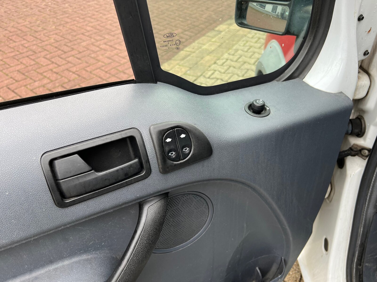 Leasing de Ford Tourneo Connect 4x2 Tourneo Connect 4x2, Personentransporter, 8-Sitzer Ford Tourneo Connect 4x2 Tourneo Connect 4x2, Personentransporter, 8-Sitzer: foto 6