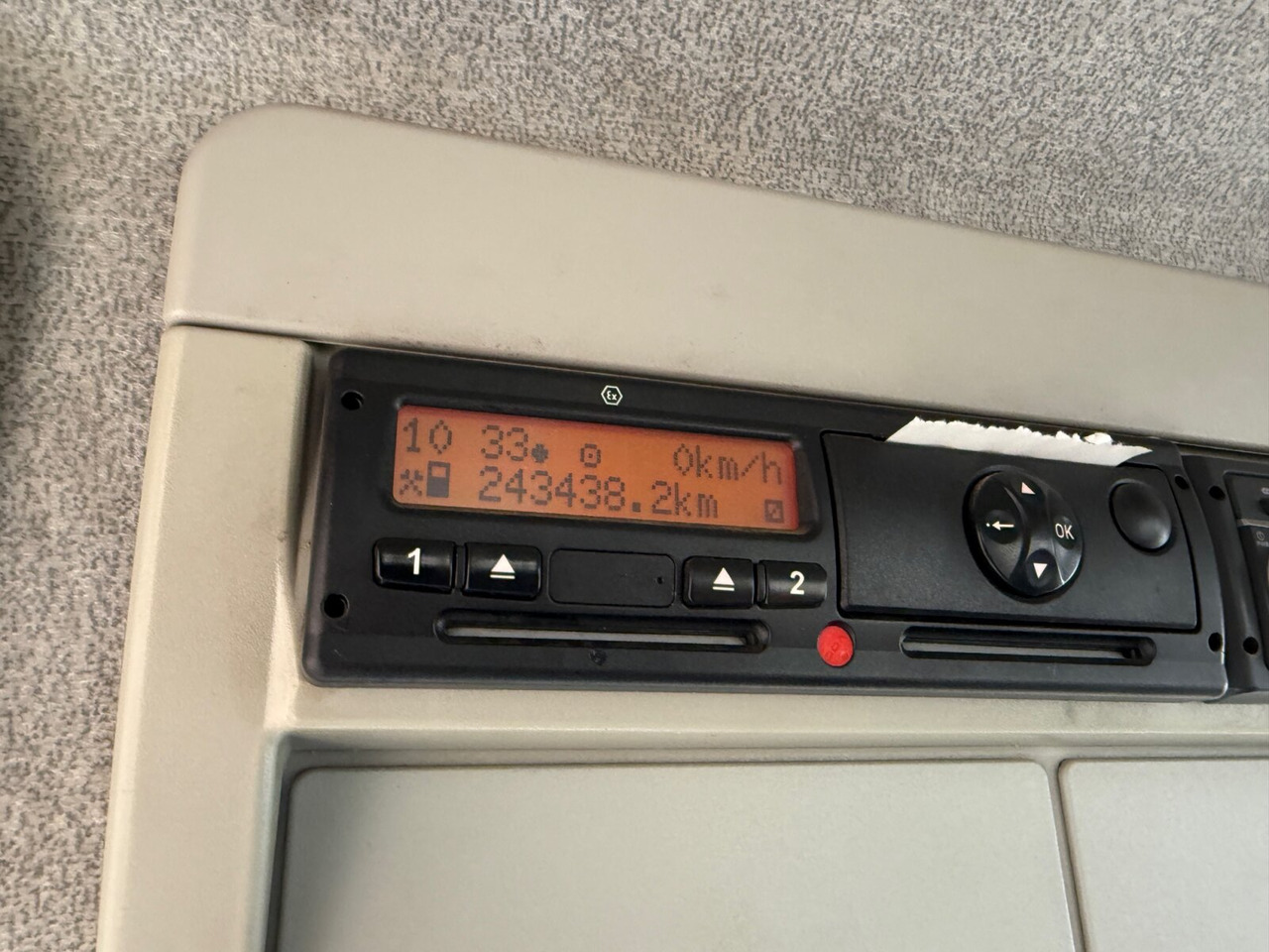 Iveco ML80E18/P 4x2 ML80E18/P 4x2, City-Abroller - Camión multibasculante: foto 2 Iveco ML80E18/P 4x2 ML80E18/P 4x2, City-Abroller - Camión multibasculante: foto 2