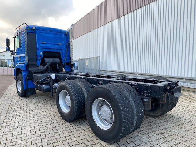 Camión chasis MAN TGA 26.480 6x4 FDLK TGA 26.480 6x4 FDLK, Winterdienstausstattung: foto 11