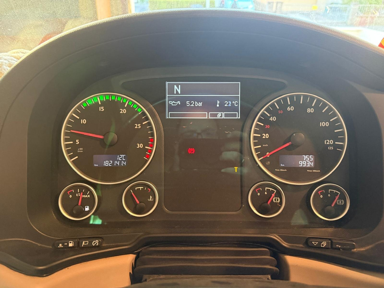 MAN TGL 10.180 4x2 BL TGL 10.180 4x2 BL, City-Abrollkipper - Camión multibasculante: foto 2 MAN TGL 10.180 4x2 BL TGL 10.180 4x2 BL, City-Abrollkipper - Camión multibasculante: foto 2