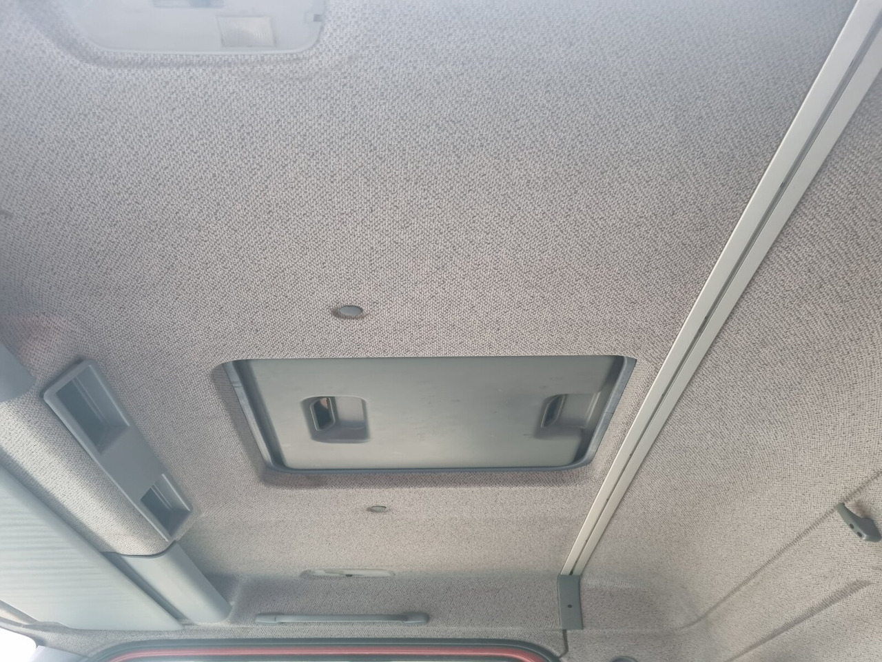 Camión portacontenedore/ Intercambiable Mercedes-Benz - 1215 4x2: foto 12