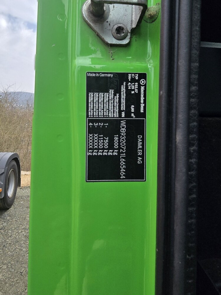 Mercedes-Benz Actros 2032 LA 4x4 Actros 2032 LA 4x4/ Rdstand 3.600 mm - Camión chasis: foto 2 Mercedes-Benz Actros 2032 LA 4x4 Actros 2032 LA 4x4/ Rdstand 3.600 mm - Camión chasis: foto 2