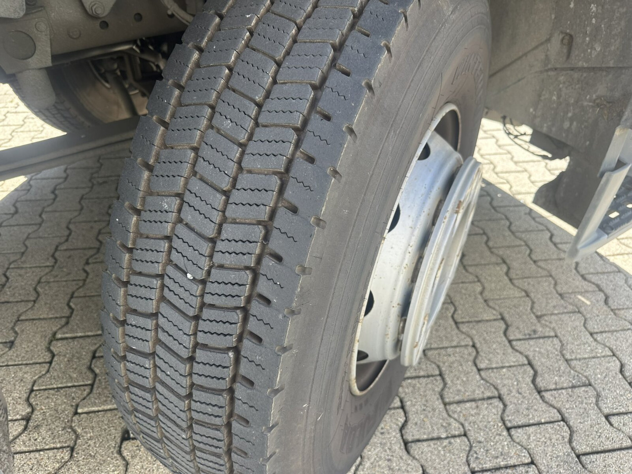 Camión chasis Mercedes-Benz Actros 2532 L 6x2 Actros 2532/41 L 6x2, EEV, Lenkachse: foto 9 Camión chasis Mercedes-Benz Actros 2532 L 6x2 Actros 2532/41 L 6x2, EEV, Lenkachse: foto 9