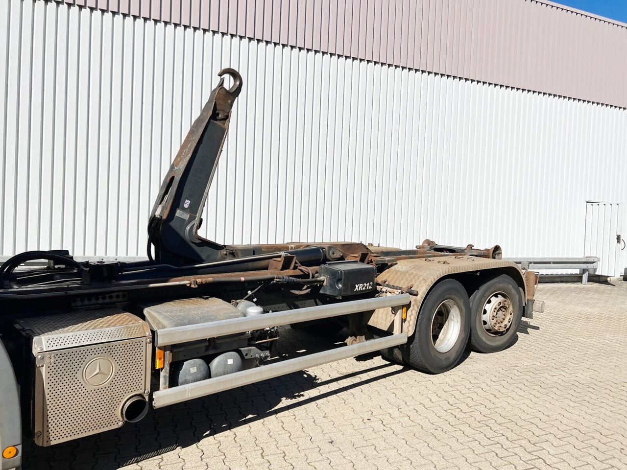 Mercedes-Benz Actros 2541 L 6x2 Actros 2541 L 6x2/48 Retarder, Lenk-/Liftachse - Camión multibasculante: foto 2 Mercedes-Benz Actros 2541 L 6x2 Actros 2541 L 6x2/48 Retarder, Lenk-/Liftachse - Camión multibasculante: foto 2