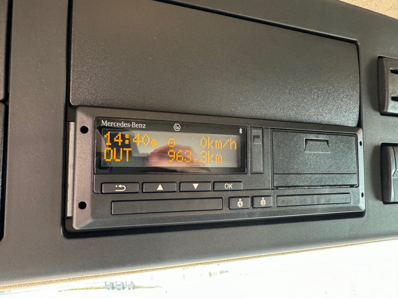 Mercedes-Benz Actros 2645 L 6x4 Actros 2645 L 6x4, MultimediaCockpit, Motorabtrieb, Funk - Camión multibasculante: foto 5 Mercedes-Benz Actros 2645 L 6x4 Actros 2645 L 6x4, MultimediaCockpit, Motorabtrieb, Funk - Camión multibasculante: foto 5