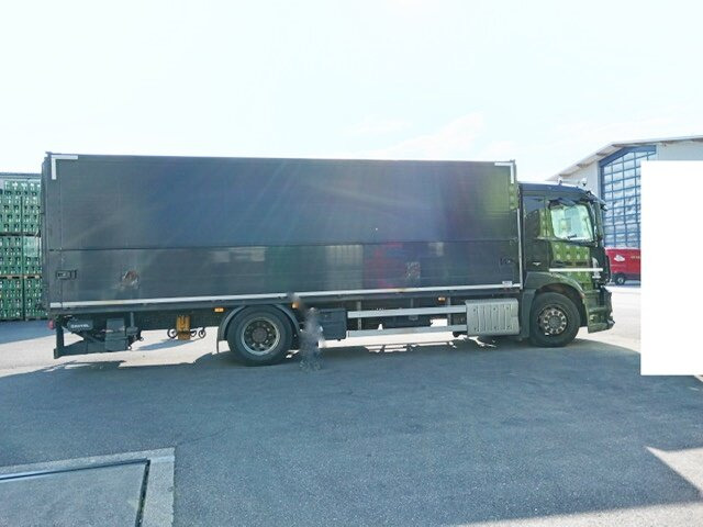 Mercedes-Benz Antos 1836 L 4x2 Antos 1836 L 4x2, Getränkekoffer, LBW Dautel - Camión caja cerrada: foto 3 Mercedes-Benz Antos 1836 L 4x2 Antos 1836 L 4x2, Getränkekoffer, LBW Dautel - Camión caja cerrada: foto 3